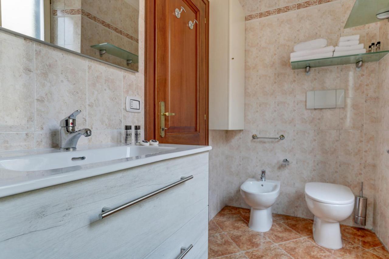 Colosseo Green Park - Home And More Rome Exterior photo